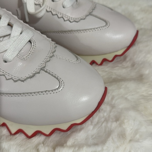 Stylish sneakers 😍👌 - Picture 11 of 11